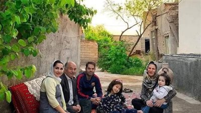 امراه تقول