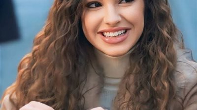 صراع الذئاب بقلم ولاء رفعت