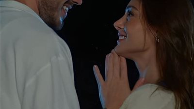 قرار السنة الجديدة بقلم هاجر نورالدين