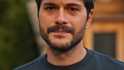 الأميرة والدكتور ل نور عبد الهادي