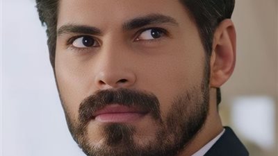 شمس وزهيره ل الاء حسني