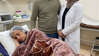 توفت زوجته اثناء الولادة
