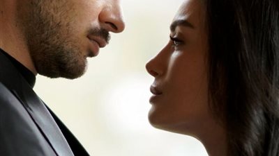 قلوب حائره بقلم روز آمين