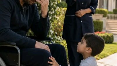 دخل المحكمة على عكاز وخرج ابا لطفل غير حياته الى الابد