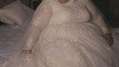 تزوّجتُ ابنةَ رجلٍ ثري، معروفةً في عمّان بأنها الفتاة السمينة التي لا يريدها أحد
