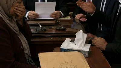 عمري 45 عامًا أمٌّ مطلّقة لسبعة أطفال