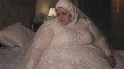 فتاه سمينه
