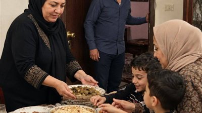 تصرفات حماتى الغريبه حكايات بسمه